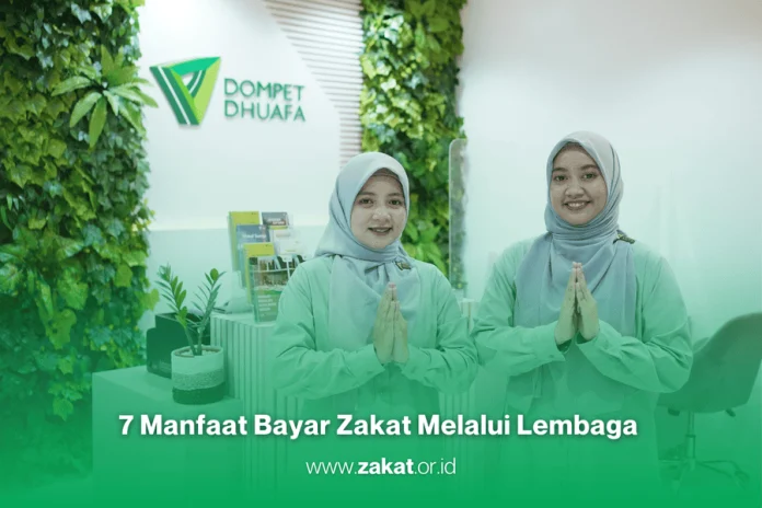 Bayar Zakat melalui Lembaga akan disambut dan dilayani transaksi dengan mudah oleh customer service yang ramah